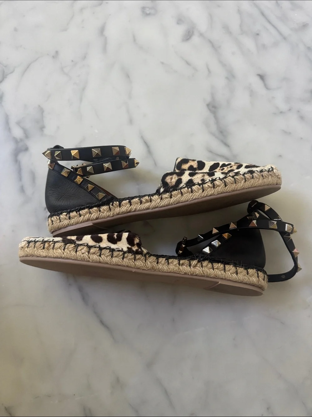 Valentino Garavani eye catching